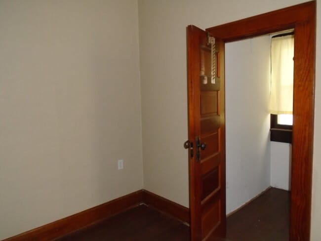 Building Photo - 805 Green St