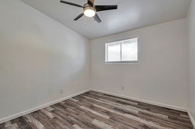 Building Photo - **First Month Free**