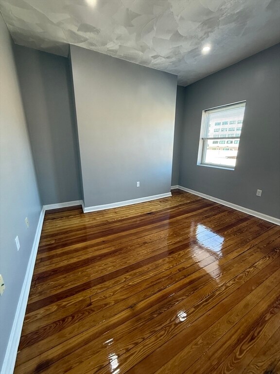 Building Photo - 70 Bragdon St