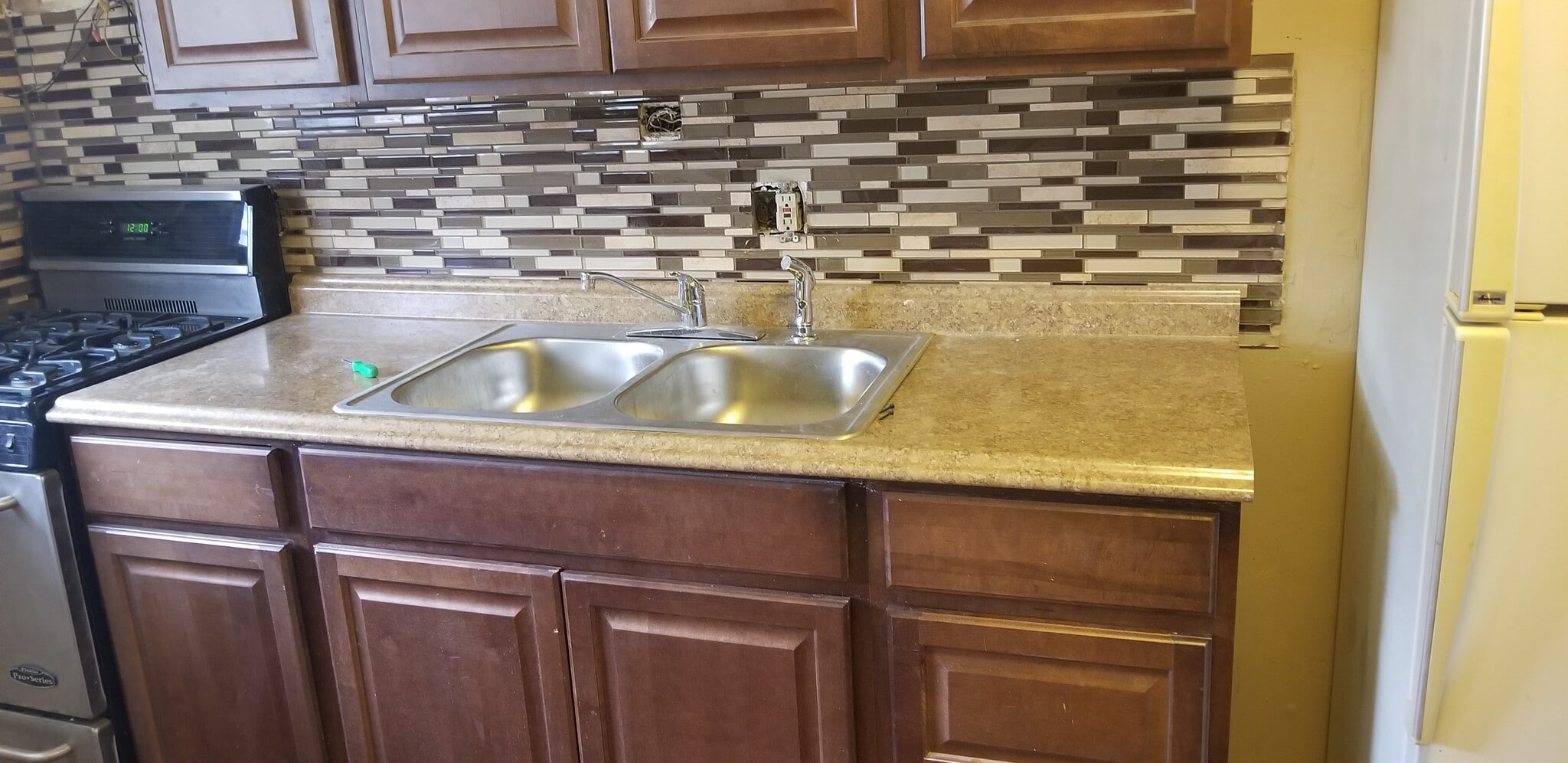 Building Photo - 10114 Douglas Ct