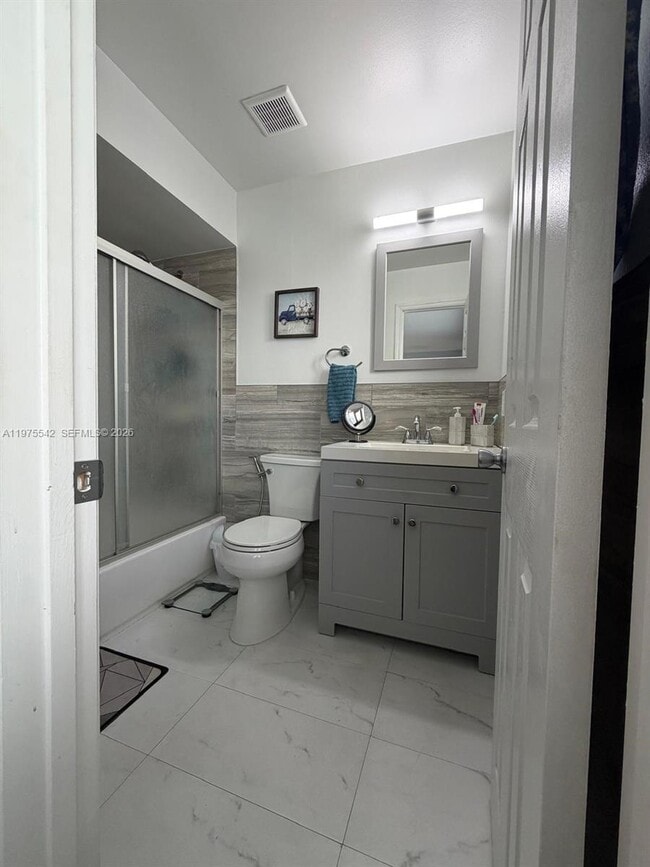 Building Photo - 2603 W 60th Pl