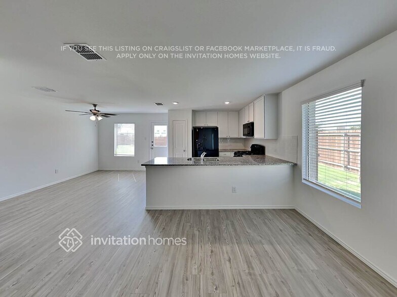 Building Photo - 2803 Spring Time Dr