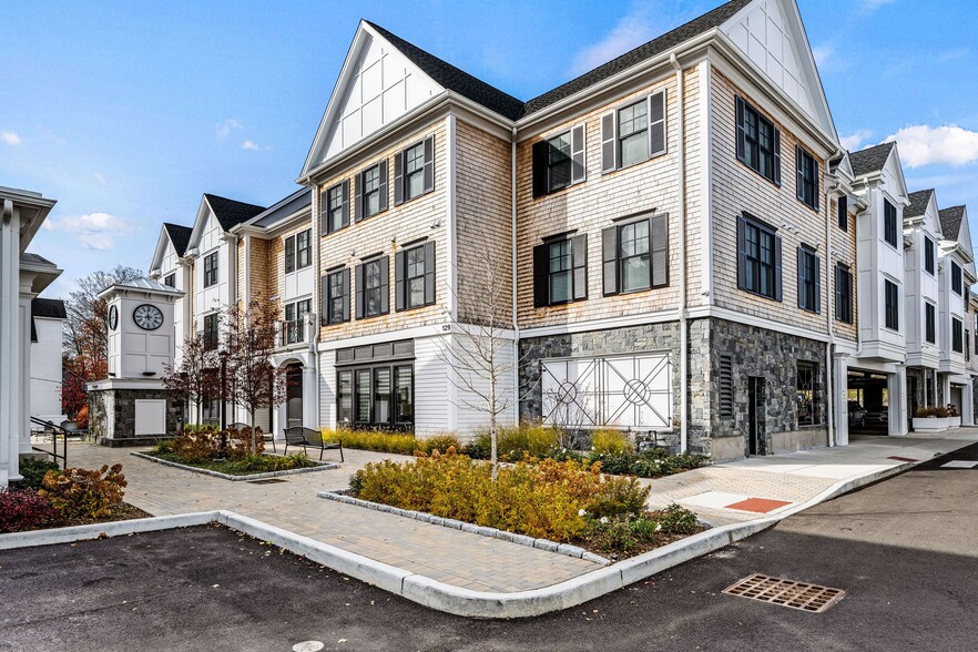 Primary Photo - Metro Star - Metro on Broad