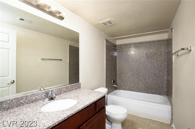 Building Photo - 5314 River Glen Dr
