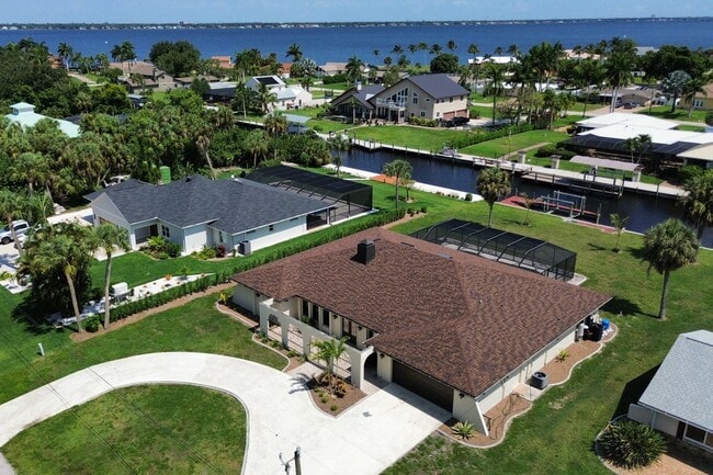 Building Photo - 1837 Seafan Cir