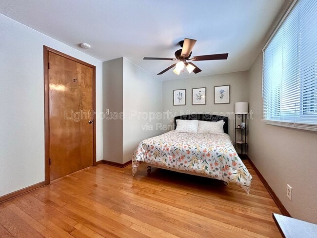 Building Photo - 2728 Vassar Dr SE