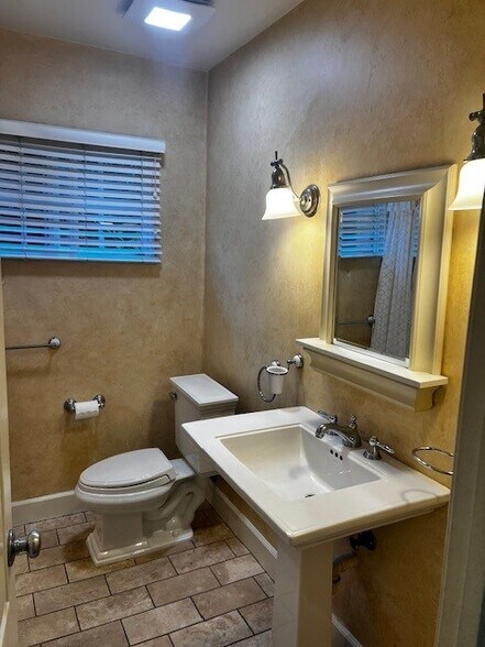 downstairs full bath - 2211 Cecelia Ter
