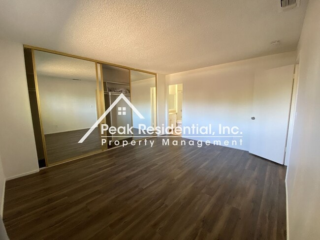 Building Photo - 6938 Tarocco Way