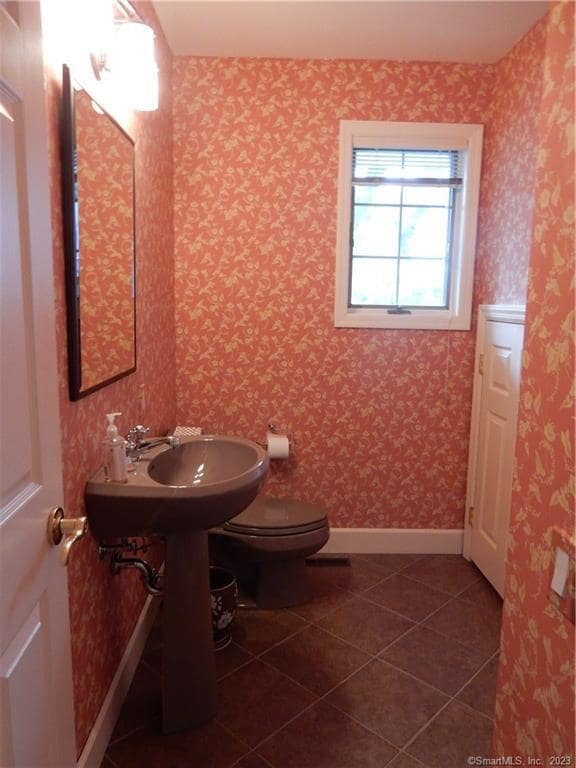 Building Photo - 230 Saugatuck Ave