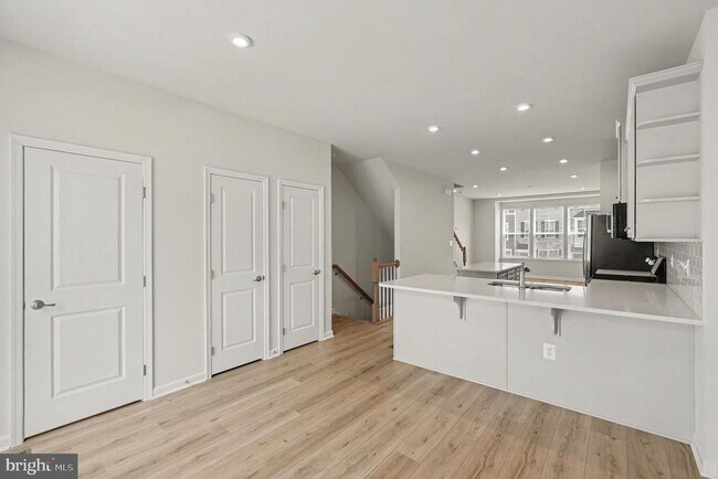 Building Photo - 4706 Torrey Ln