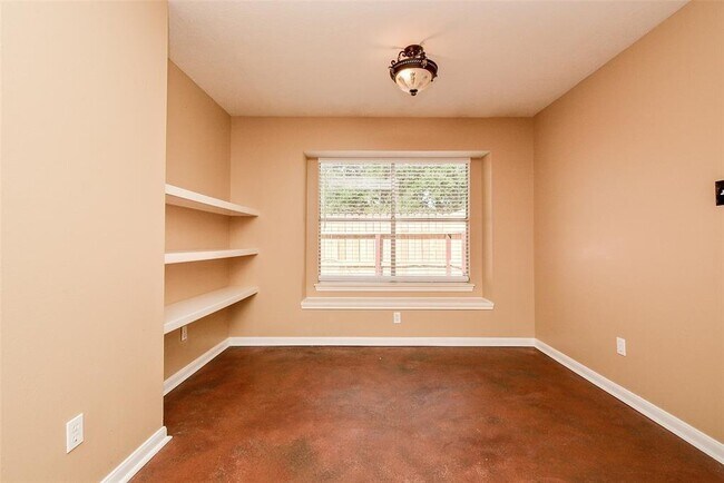 Building Photo - 22823 Williamschase Dr