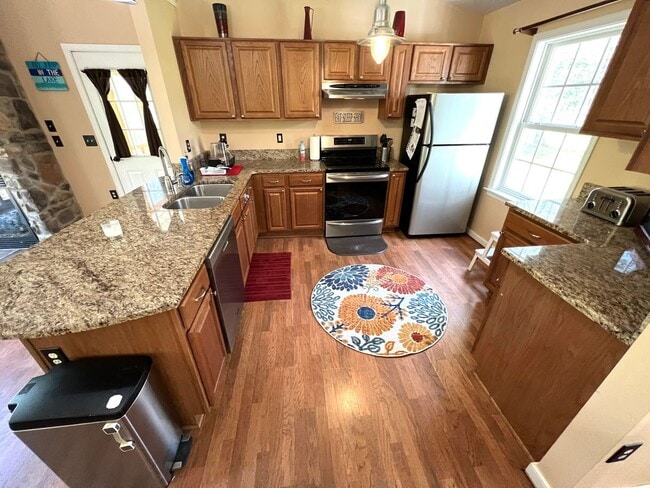 Building Photo - Fully Furnished & All Inclusive Beauty on Lake Gaston