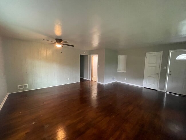 Building Photo - 3537 Daleford Rd