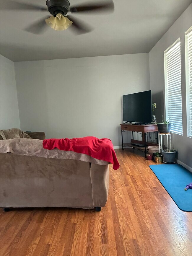 Building Photo - 109 Hemingway Ct