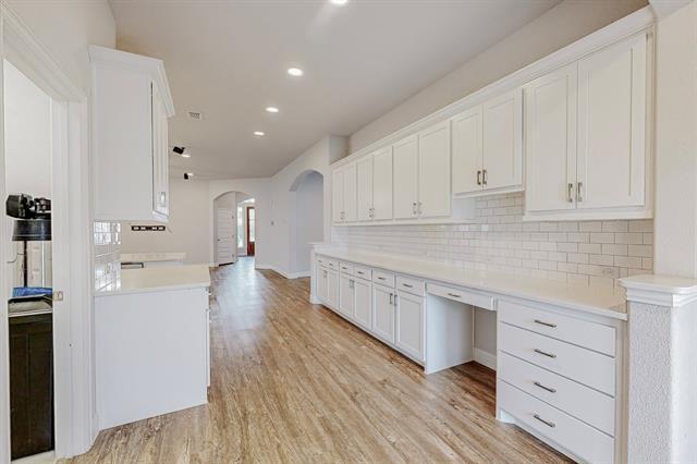 Building Photo - 1101 Putman Dr