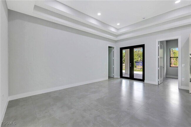 Building Photo - 3366 72nd Ave NE