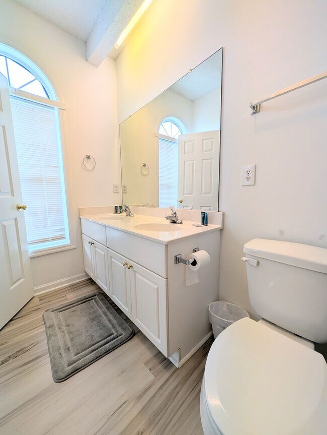 Building Photo - Long Term Condo Rental - Myrtle Beach, SC