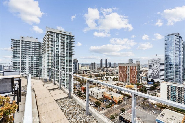 Building Photo - 1080 Park Blvd