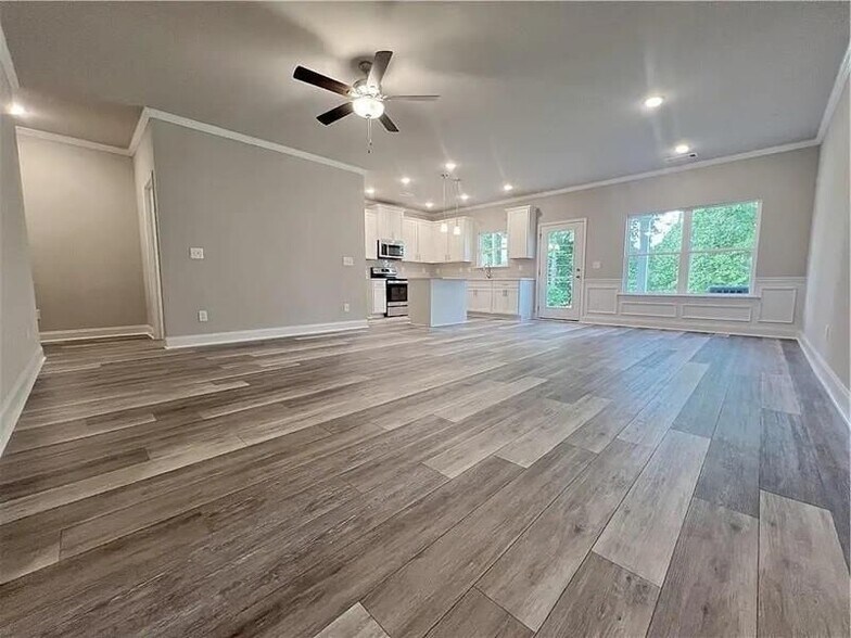 Building Photo - 5520 Rock Place Ct