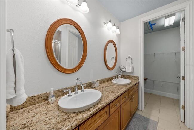 Building Photo - 2211 Soho Bay Ct