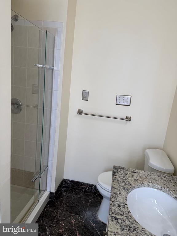 Building Photo - 20914 Rosebay Pl