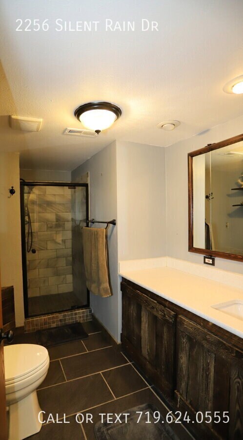 Building Photo - 2256 Silent Rain Dr
