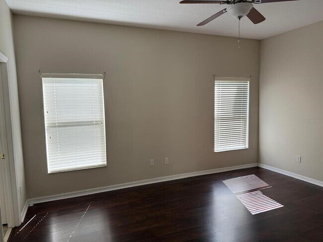 Building Photo - 1930 Torchwood Dr