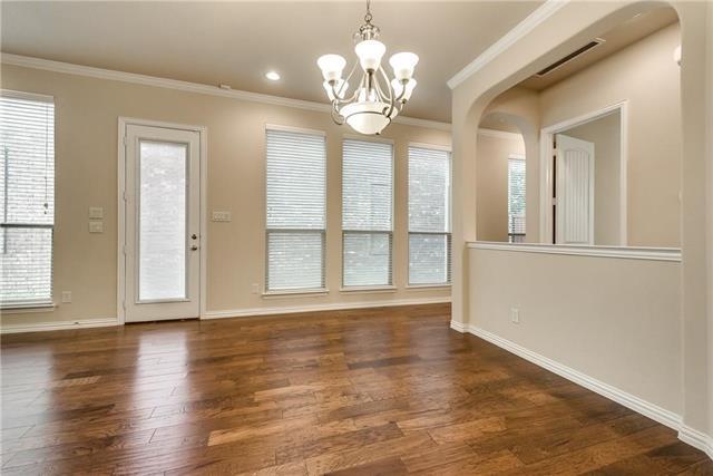 Building Photo - 2452 Embleton Dr