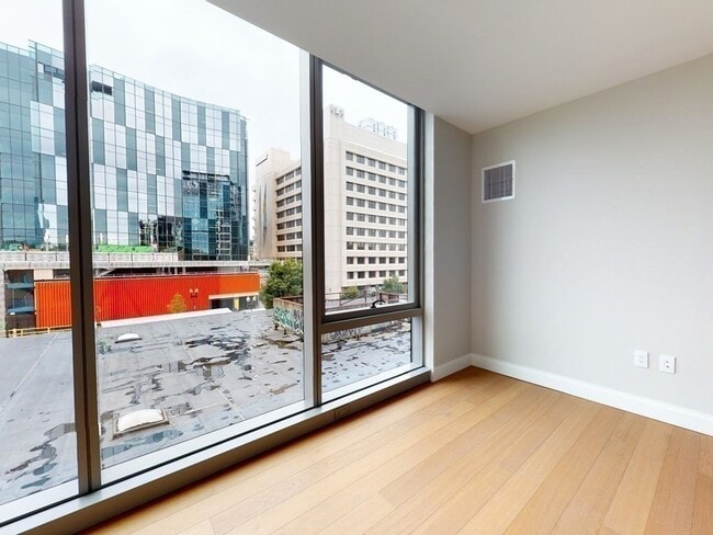 Building Photo - 100 Shawmut Ave