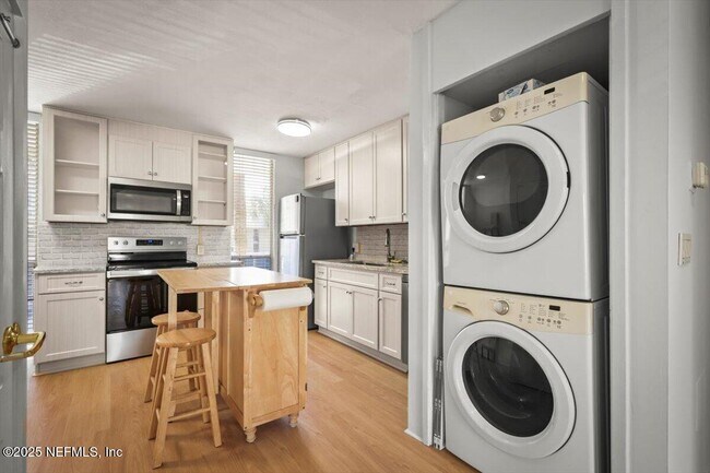 Building Photo - 901 Ocean Blvd