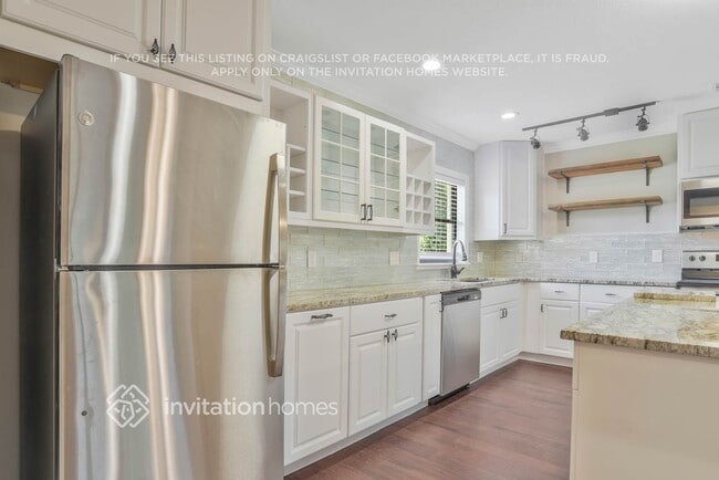 Building Photo - 5414 Chenault Ave