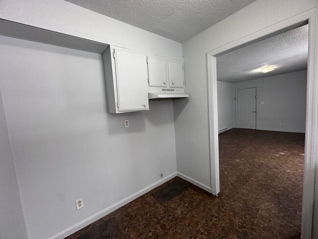 Building Photo - 807-A Bryan-