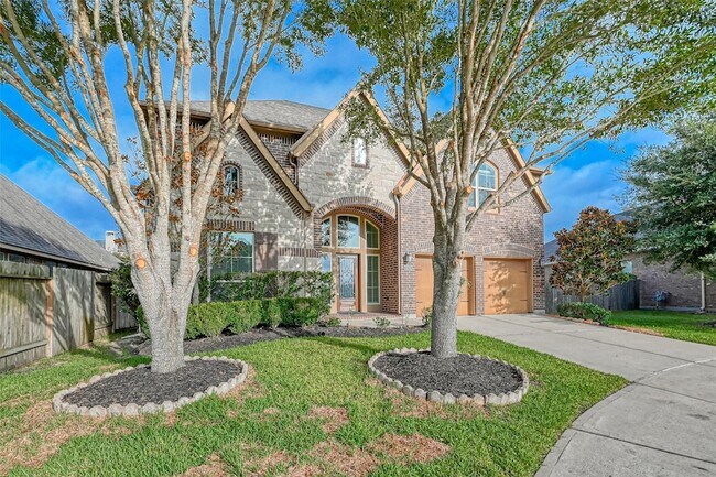 Building Photo - 4006 Misty Waters Ln
