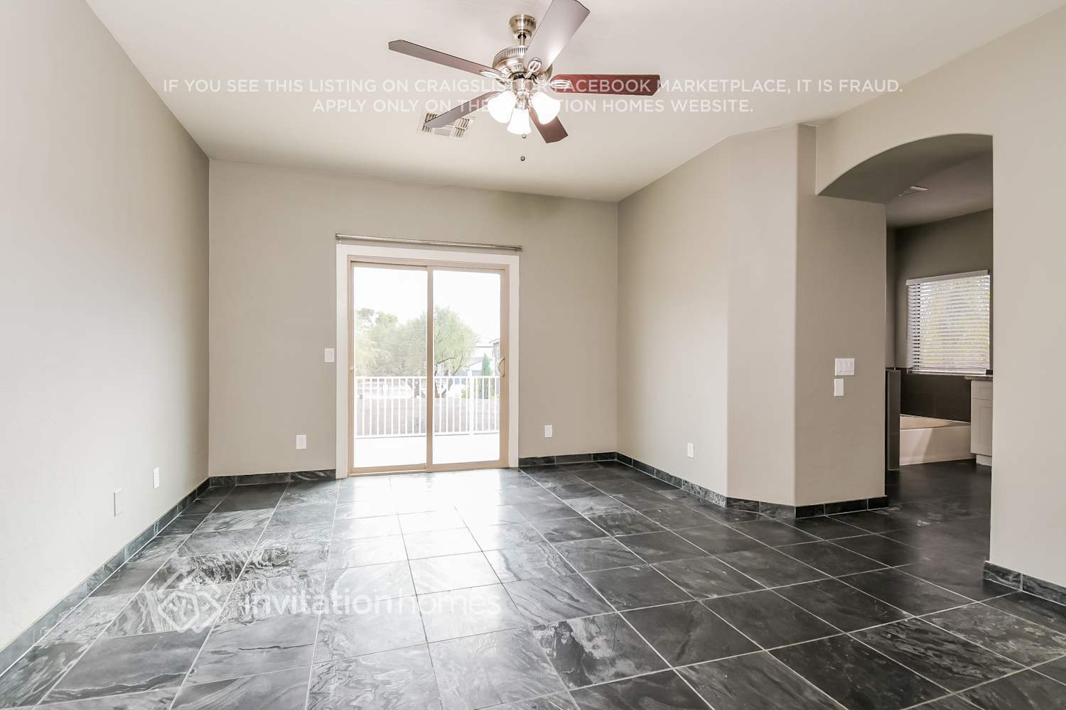 Building Photo - 10729 E Pampa Ave