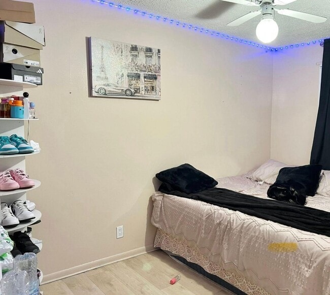 Building Photo - 1672 N Manton St