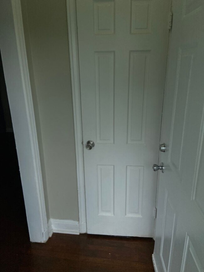 Building Photo - **ON HOLD**3 Bedroom / 1 Bathroom Home for Rent Near Ft. Benning in Columbus, GA***