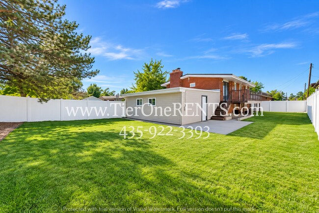 Building Photo - This property offers a NO DEPOSIT option available for qualified renters!