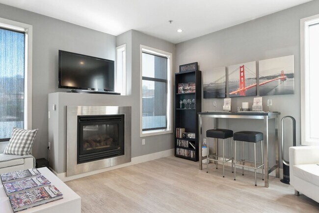 Building Photo - Epic REA/Azari PM:Gorgeous 1 Bed/ 1 Bath C...
