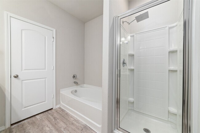 Building Photo - 16451 Rosary Pea Pl