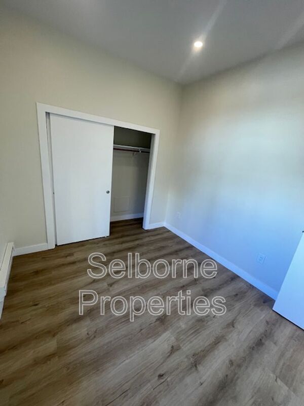 Building Photo - 1401 Jackson St
