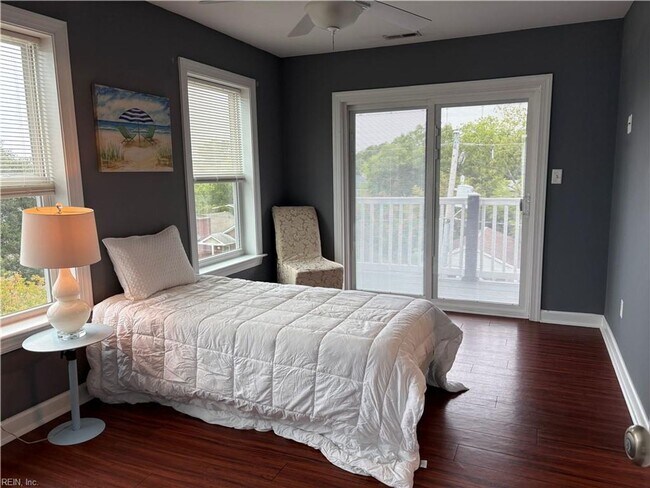 Building Photo - KIL5003-BH