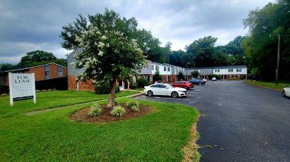 Building Photo - 1706 Carlisle Ave