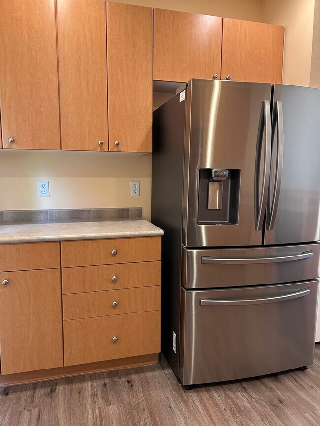 Building Photo - Charming & Modern 2-Bedroom Ashburn Community Townhome
