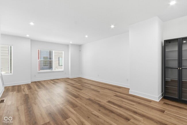 Building Photo - 1312 Colere Pl