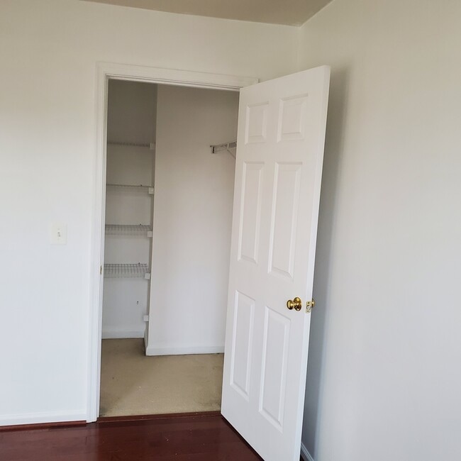 Building Photo - 22045 Chelsy Paige Sq