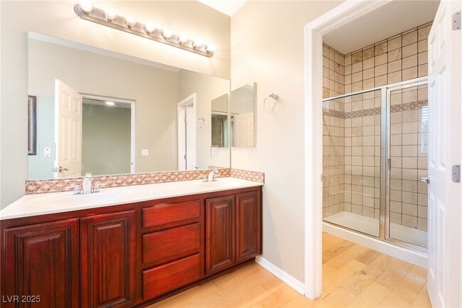 Building Photo - 62 Myrtle Springs Ct