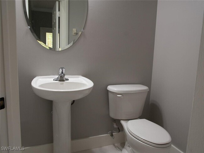 Building Photo - 2822 Inlet Cove Ln W