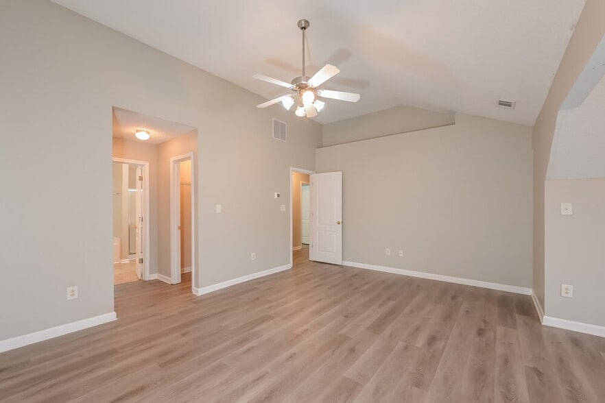 Building Photo - 3363 Newtons Crest Cir