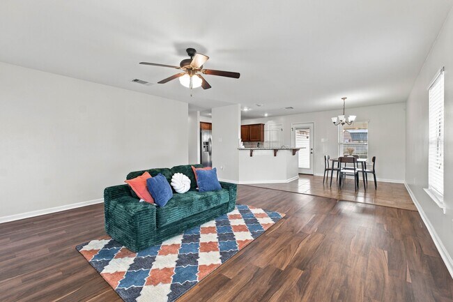 Building Photo - 15592 Magicstone Dr