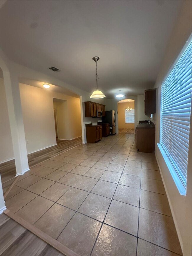 Building Photo - 12705 Paloma Blanca Way